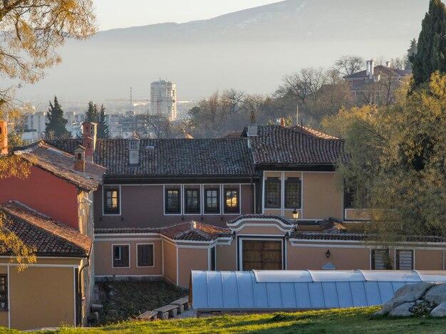 Community Solar Programs: Your 2025 Savings & Benefits Analysis
