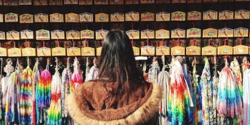 Sustainable Fashion: 7 Tips for Your Ethical Wardrobe - Cover Image