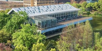 LEED v5: Revolutionizing US Green Building & Saving 15% Energy - Cover Image