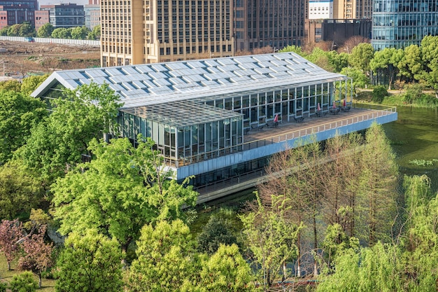 LEED v5: Revolutionizing US Green Building & Saving 15% Energy