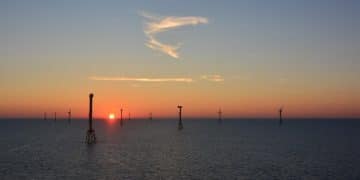 The Future of US Wind Power: Taller Turbines & Offshore Farms Powering a 20% Increase - Cover Image