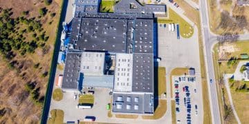 LEED v5: Revolutionizing US Green Building with 15% Energy Savings - Cover Image