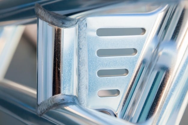 A diagram illustrating the vacuum insulated glass (VIG) technology, showing the thin gap between the glass panes and the microscopic supports maintaining the vacuum.